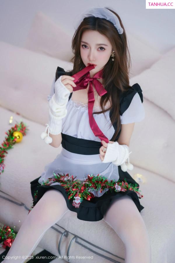 明日花桃桃  [XiuRen]高清写真图 2025.12.24 No.11152 Twins-桃桃 丁字裤第6张图片